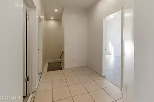 1036 E Elm St, Tucson, AZ 85719 - Photo 9