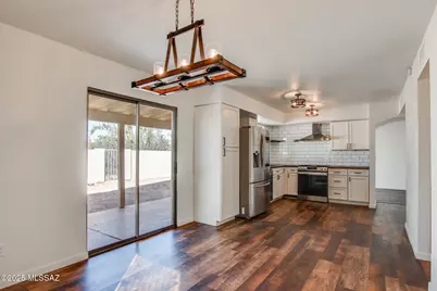 8157 N Streamside Avenue, Tucson, AZ 85741 - Photo 17