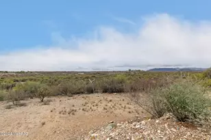 3959 W Calle Siete, Green Valley, AZ 85622 - Photo 5