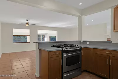 6432 E Brian Kent Street, Tucson, AZ 85710 - Photo 11