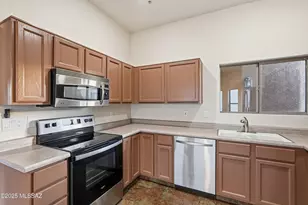 2379 S Orchard View Dr, Green Valley, AZ 85614 - Photo 15