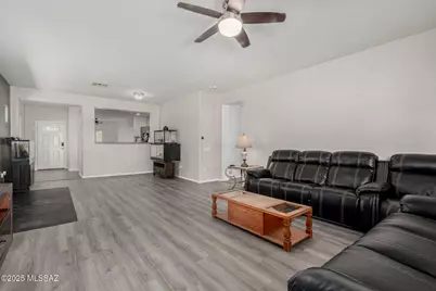 20902 E Frontier Road, Red Rock, AZ 85145 - Photo 13