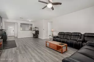 20902 E Frontier Rd, Red Rock, AZ 85145 - Photo 13