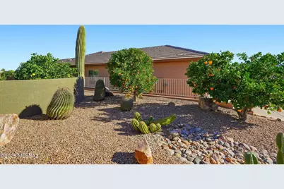 1890 W Acacia Bluffs Drive, Green Valley, AZ 85622 - Photo 39
