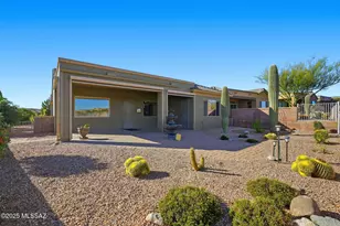 1890 W Acacia Bluffs Dr, Green Valley, AZ 85622 - Photo 35