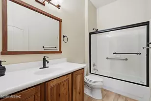 1890 W Acacia Bluffs Dr, Green Valley, AZ 85622 - Photo 23