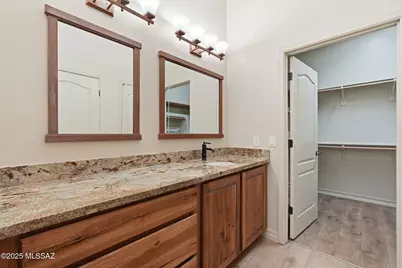 1890 W Acacia Bluffs Drive, Green Valley, AZ 85622 - Photo 19