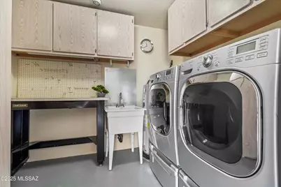 901 W Calle De Julio, Green Valley, AZ 85614 - Photo 41