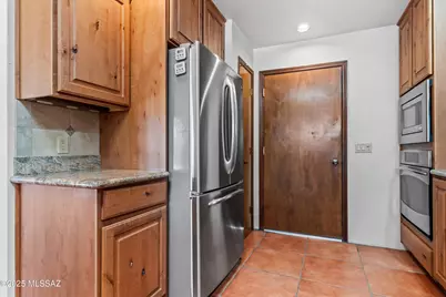 901 W Calle De Julio, Green Valley, AZ 85614 - Photo 21