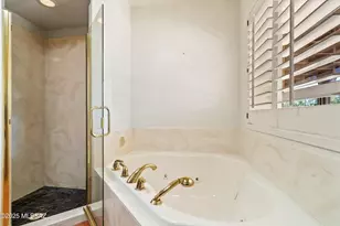 901 W Calle De Julio, Green Valley, AZ 85614 - Photo 29