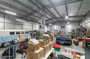 16880 S Country Club Rd, Sahuarita, AZ 85629 - Photo 27