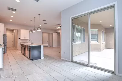 13213 Chiracahua Peak Drive, Oro Valley, AZ 85755 - Photo 9