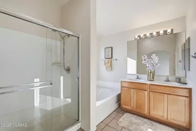 5479 W Silent Dove Way, Marana, AZ 85653 - Photo 17