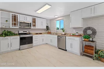 7605 E Irvington Road, Tucson, AZ 85730 - Photo 13