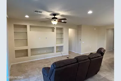 13995 E Huppenthal Boulevard, Vail, AZ 85641 - Photo 5