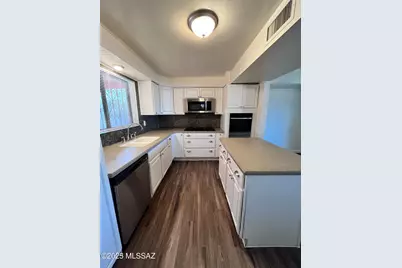 7130 E 30th, Tucson, AZ 85710 - Photo 11