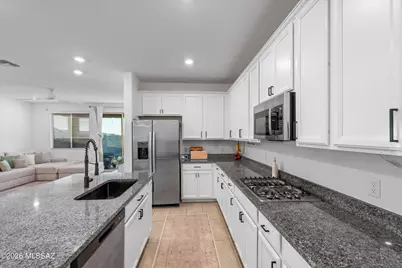 8166 S Soltero Mine Drive, Tucson, AZ 85747 - Photo 13