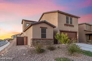 8166 S Soltero Mine Dr, Tucson, AZ 85747 - Photo 5