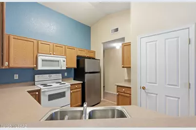 7057 S Pebble Shore Drive, Tucson, AZ 85757 - Photo 11