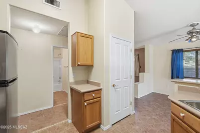 7057 S Pebble Shore Drive, Tucson, AZ 85757 - Photo 13