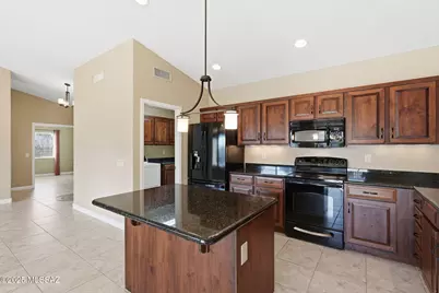 62865 E Silkwood Way, Saddlebrooke, AZ 85739 - Photo 11