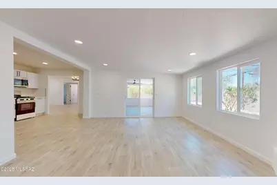 8267 E Cooper Place, Tucson, AZ 85710 - Photo 33