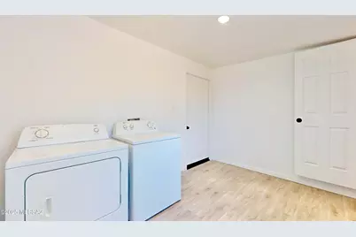 8267 E Cooper Place, Tucson, AZ 85710 - Photo 31