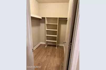 3357 N Country Club Road #APT 21, Tucson, AZ 85716 - Photo 9