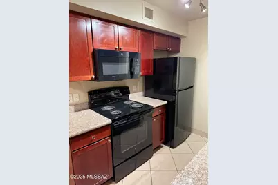 3357 N Country Club Road #APT 21, Tucson, AZ 85716 - Photo 3