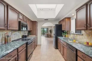 5429 N Cam Del Penoso, Tucson, AZ 85750 - Photo 3