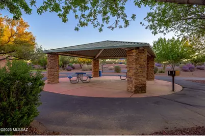 12437 N Waterside Drive, Marana, AZ 85653 - Photo 43