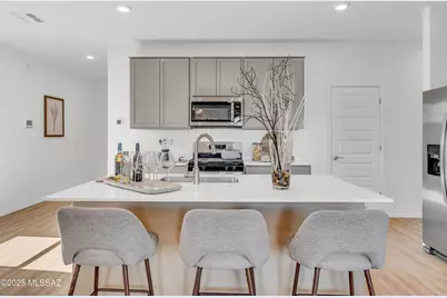 10423 W Thetford Lane, Marana, AZ 85653 - Photo 7