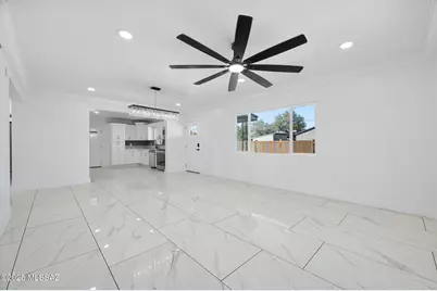 [Address not provided], Tucson, AZ 85746 - Photo 7