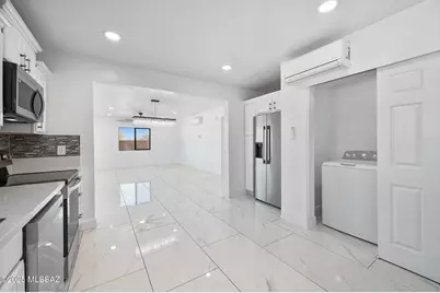 [Address not provided], Tucson, AZ 85746 - Photo 11