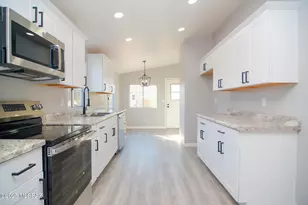 1719 W Seabrooke Dr, Tucson, AZ 85705 - Photo 7