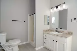 1719 W Seabrooke Dr, Tucson, AZ 85705 - Photo 19