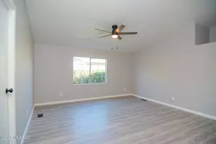 1719 W Seabrooke Dr, Tucson, AZ 85705 - Photo 5