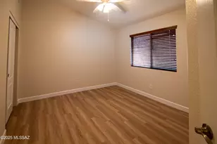 3710 W Sunbright Dr, Tucson, AZ 85742 - Photo 9