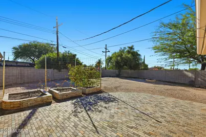 852 S Stuart Place, Tucson, AZ 85710 - Photo 3