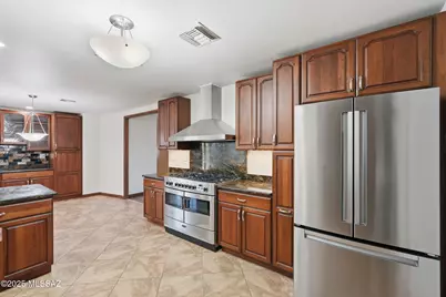 852 S Stuart Place, Tucson, AZ 85710 - Photo 17