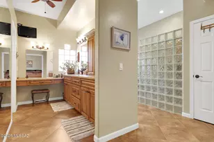 9635 N Calle El Milagro, Oro Valley, AZ 85737 - Photo 21