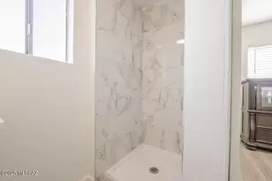 5011 N Davis Ave, Tucson, AZ 85705 - Photo 17