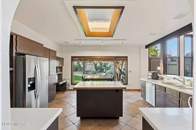 151 W Roma Drive, Oro Valley, AZ 85737 - Photo 11