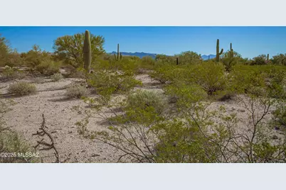 40679 Staghorn Lane #F, Marana, AZ 85658 - Photo 11