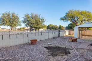 8941 N Willeta Dr, Tucson, AZ 85743 - Photo 21