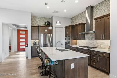 2419 E Wrightson View Drive, Green Valley, AZ 85614 - Photo 11