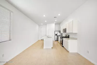 7065 W Indian Clover Way, Tucson, AZ 85757 - Photo 3