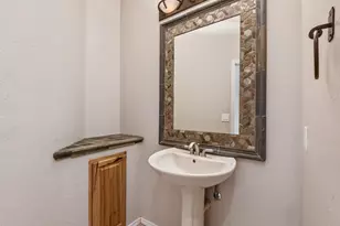 3551 W Montgomery St, Tucson, AZ 85742 - Photo 27