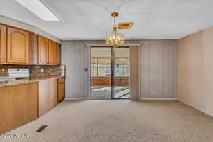 5677 W Circle Z St, Tucson, AZ 85713 - Photo 19