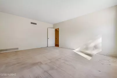 6290 E Paseo Tierra Alta, Tucson, AZ 85715 - Photo 11